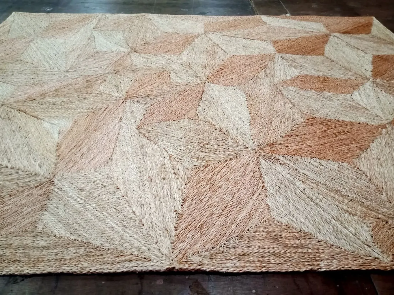 Triangle Jungle abaca rug