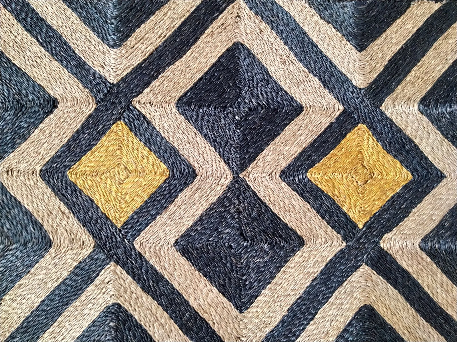 Gemini abaca rug