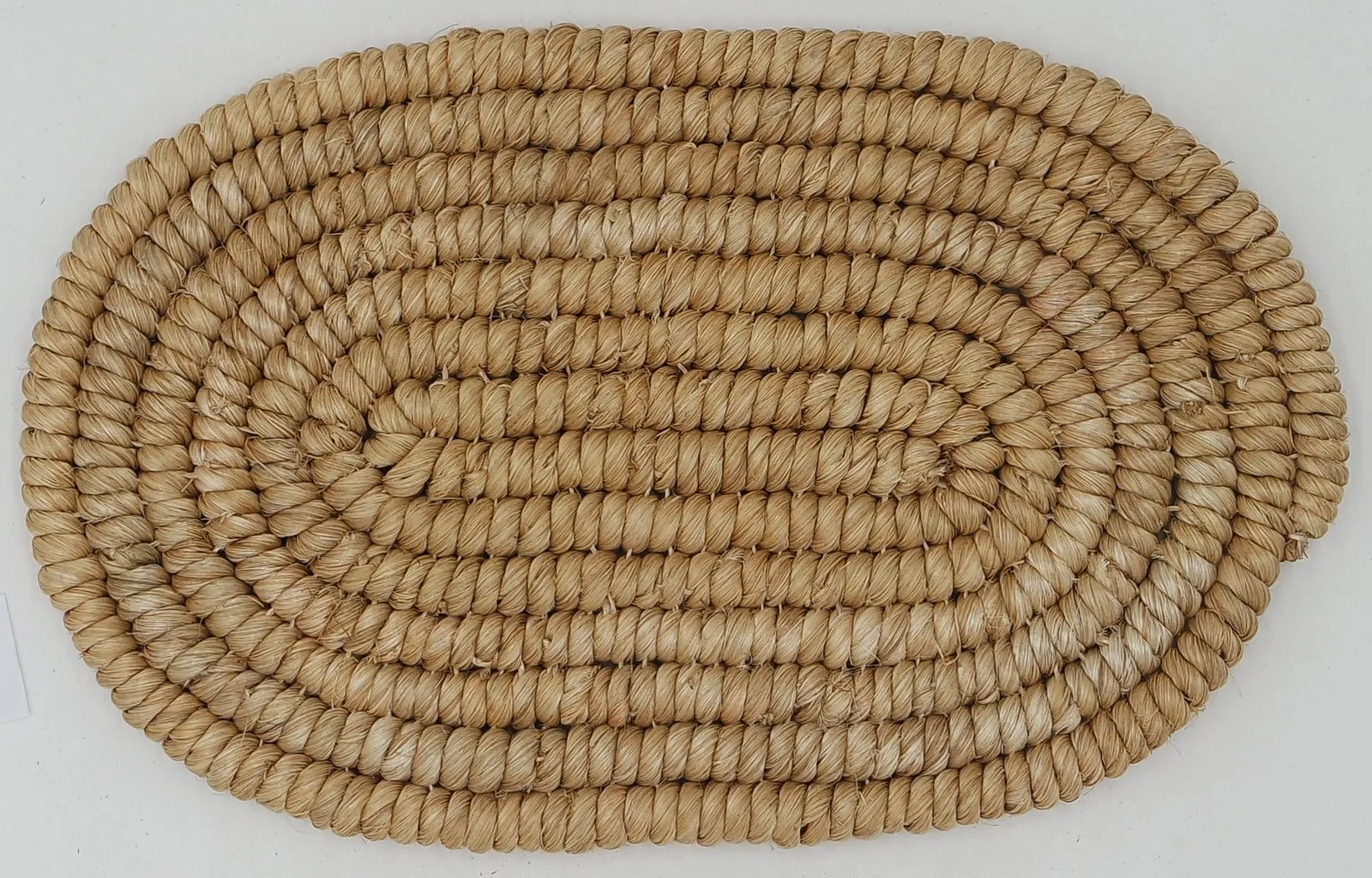 Rw-006 abaca rug, Wheat