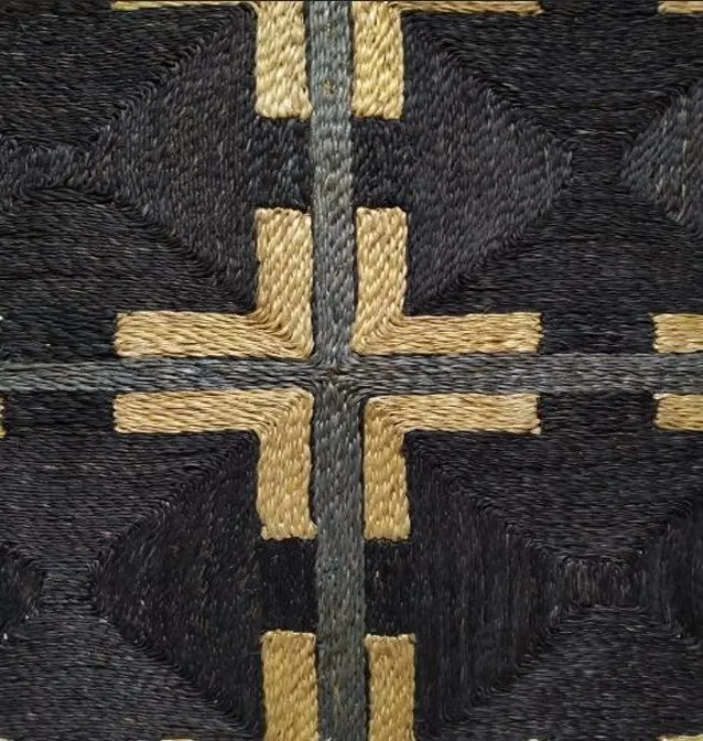 Square Bracket abaca rug